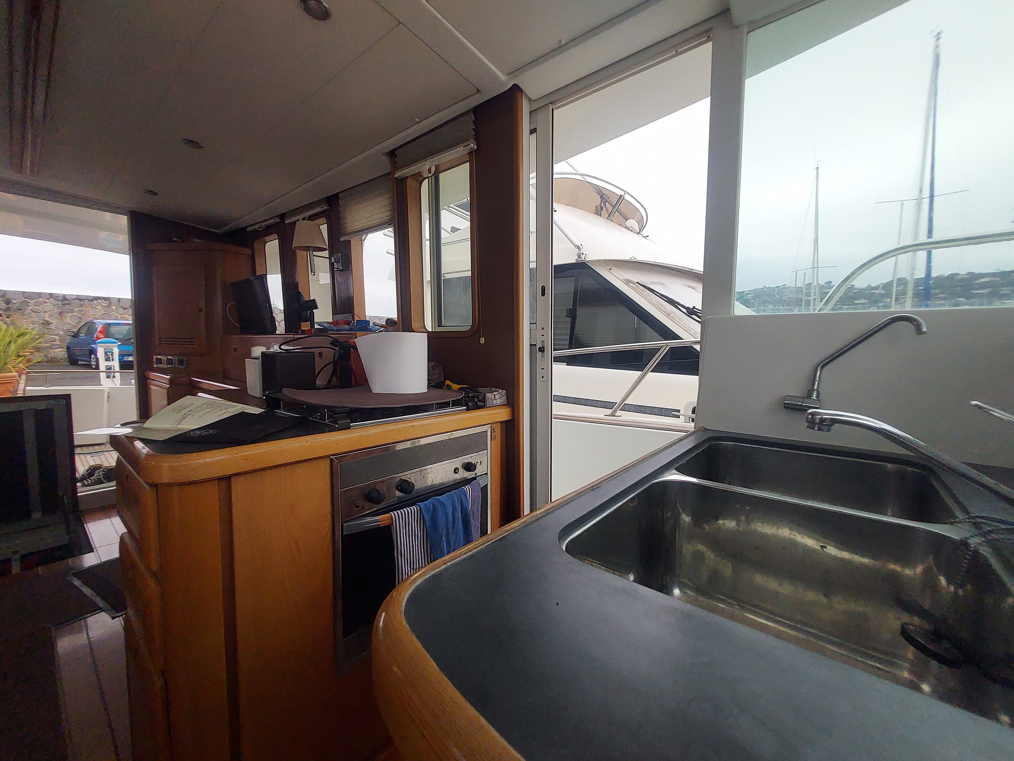 slider 3 Beneteau Swift Trawler 42